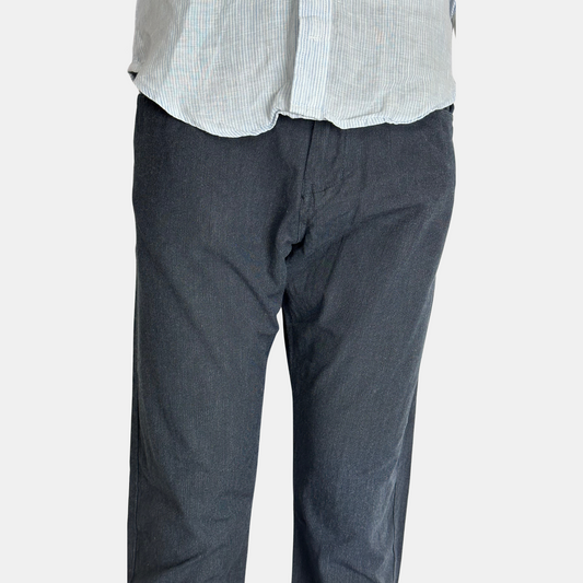 Calvin Klein Body Fit | Size Waist: 34 - 36 | Length: 40