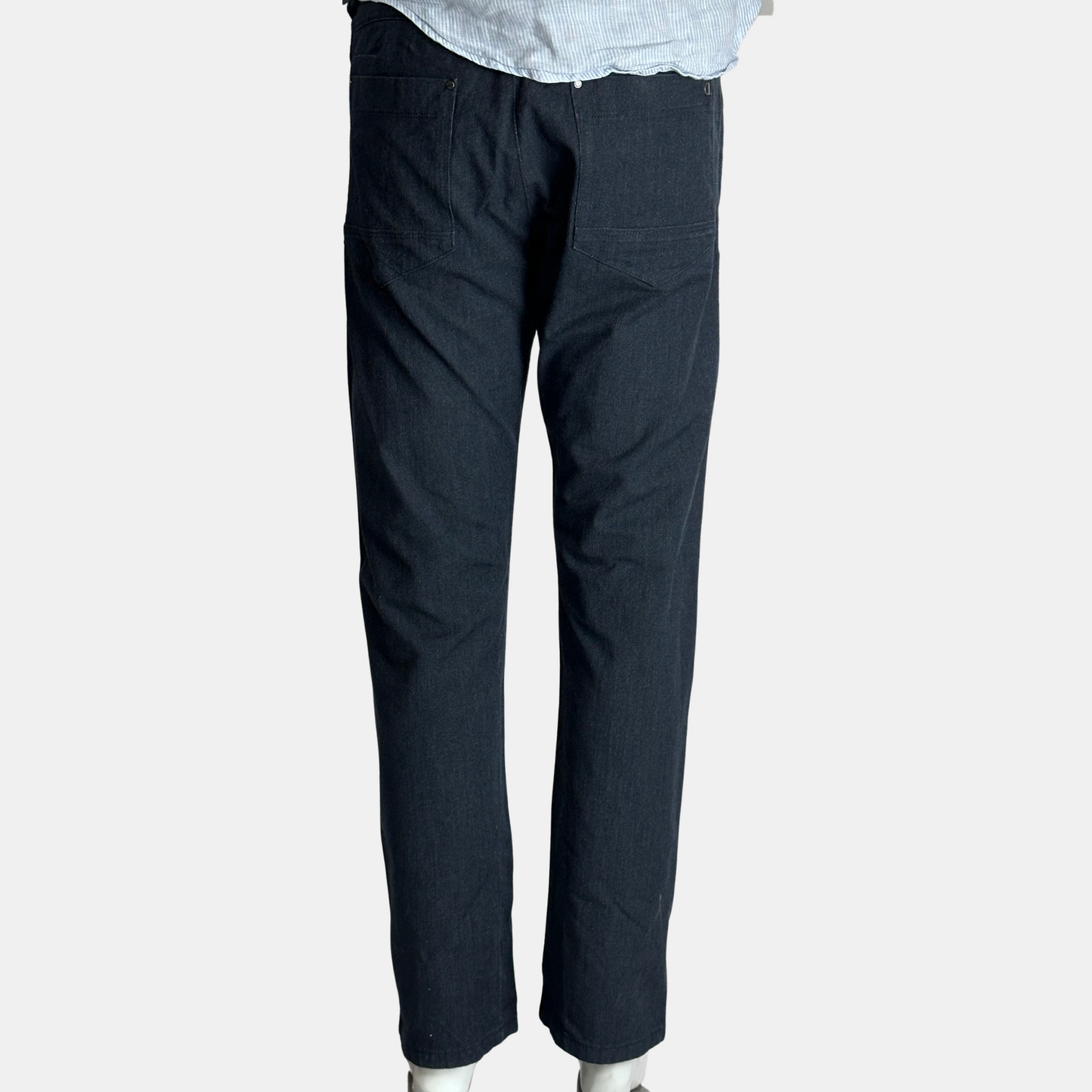 Calvin Klein Body Fit | Size Waist: 34 - 36 | Length: 40