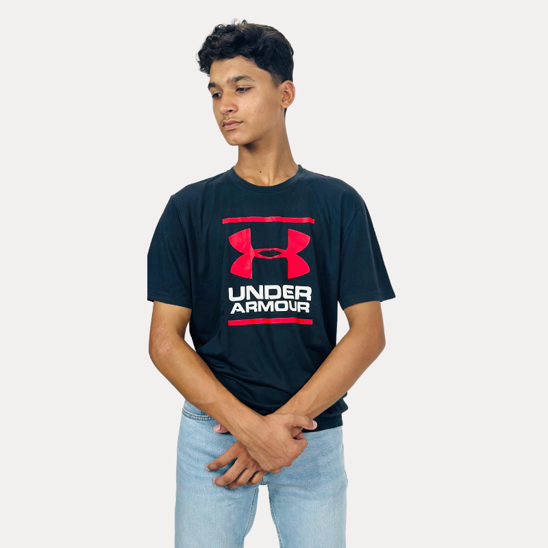 Under Armor Tri-Fit Black Tee | Size: Large
