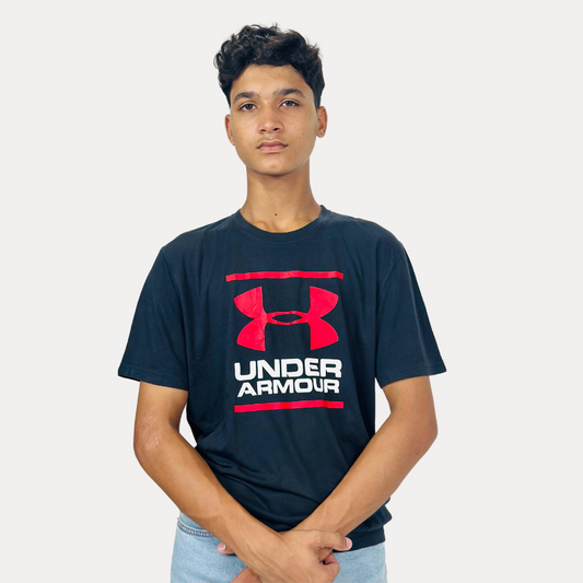 Under Armor Tri-Fit Black Tee | Size: Large