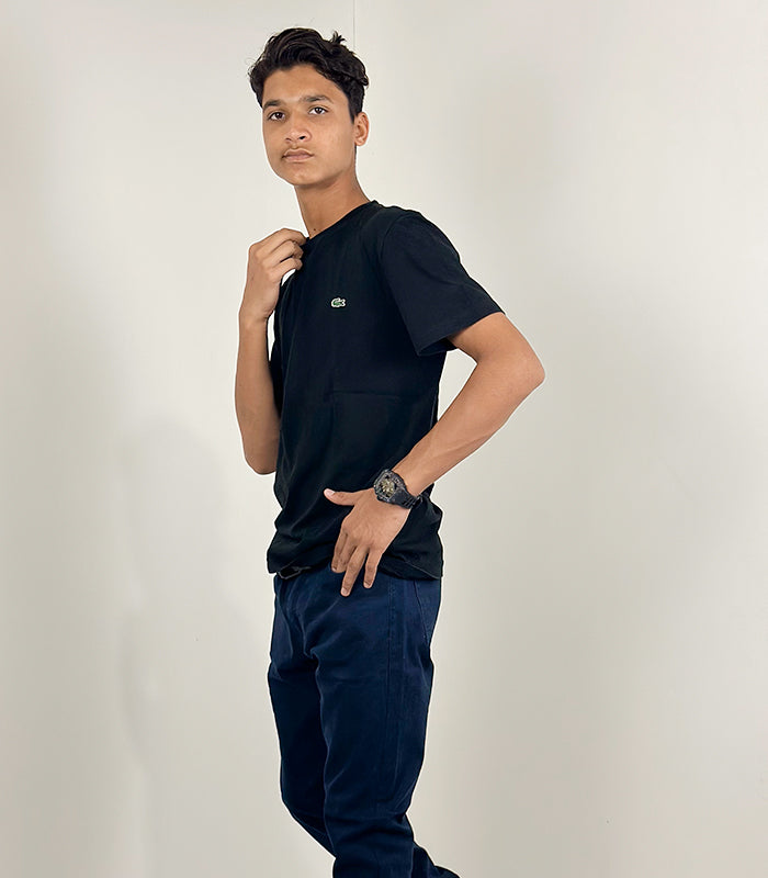 Lacosta Black T Shirt Crew Neck | Size: Medium