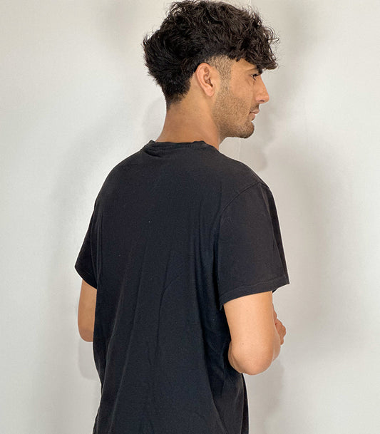 H&M Black Tee | Size: Large
