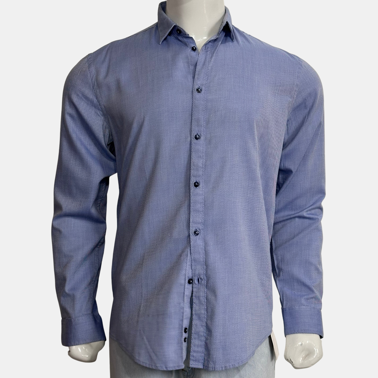 Zara Men Slim Fit | Size Chest: 22 - Sleeve: 25 | Medium