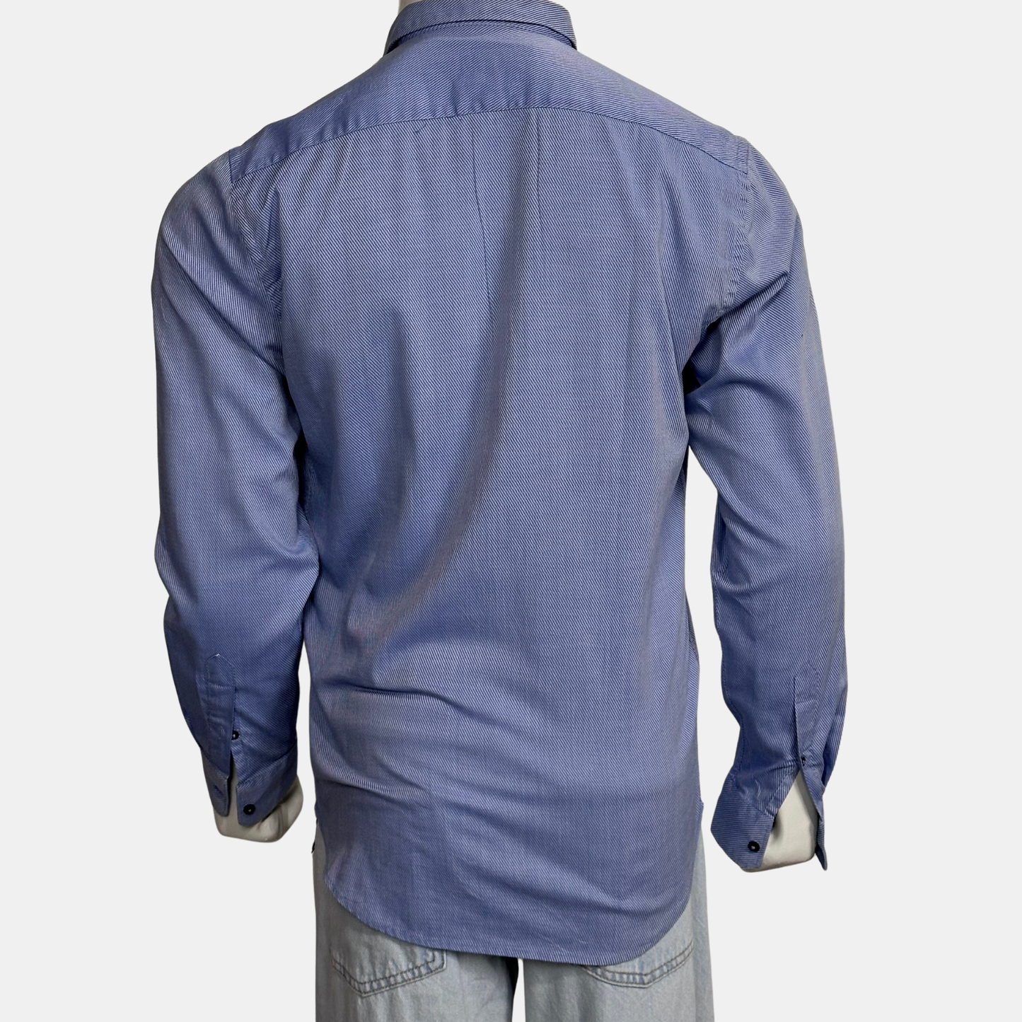 Zara Men Slim Fit | Size Chest: 22 - Sleeve: 25 | Medium