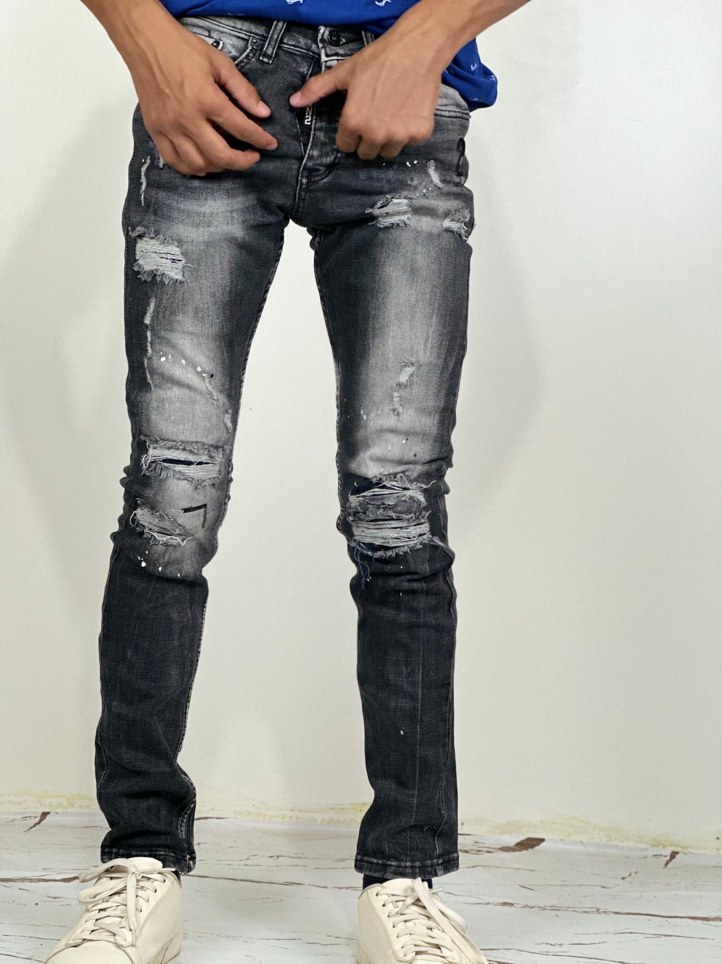 BLVCK Icon2 Damage Grey Jeans | Size Waist: 28-30
